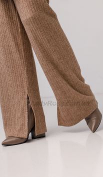Трикотажні брюки жіночі карамельні